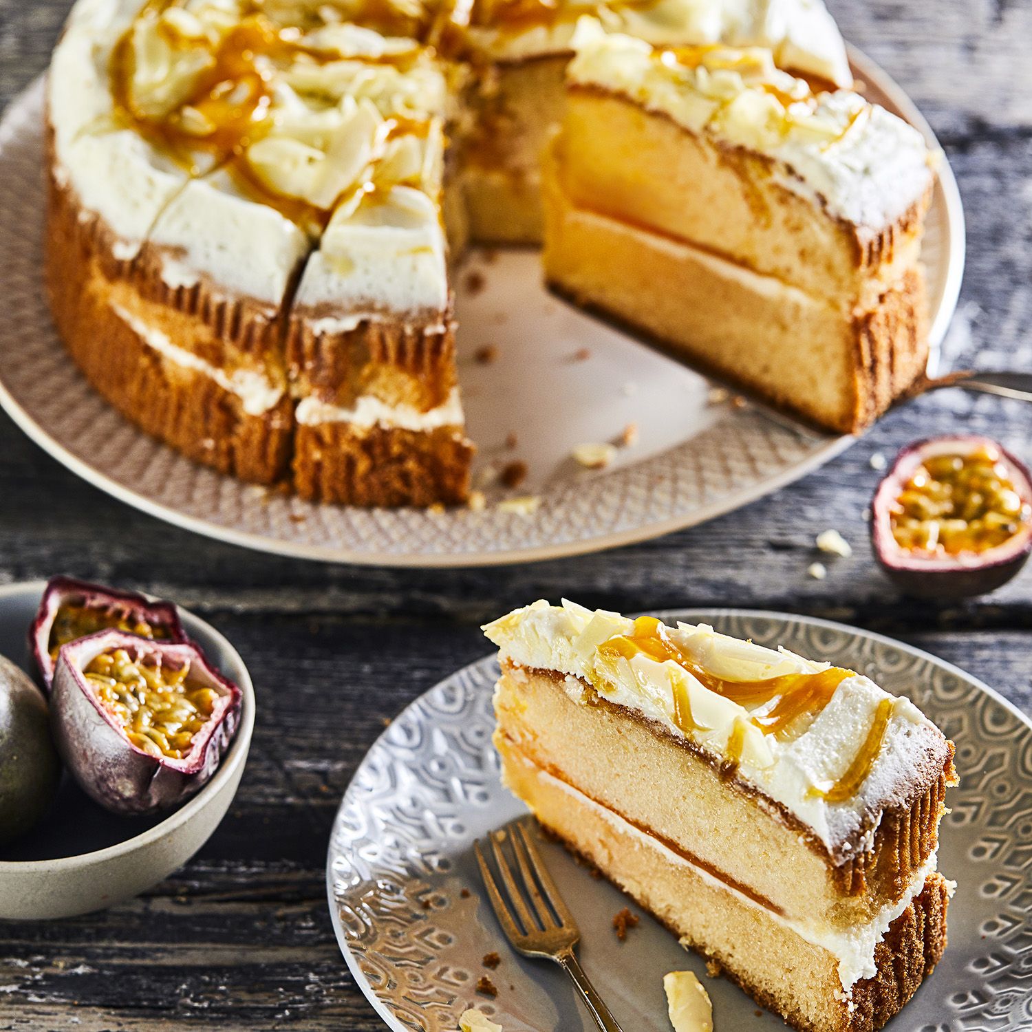 Chefs’ Selections Passionfruit & White Chocolate Cake (1 x 16p/ptn)